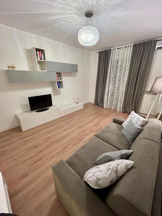 Ferienwohnung Residenza D'Annunzio Triest Exterior foto